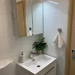 - 5 Min By Car To The & Center - Free Public Parking Apartment Split