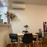 Apartment - 5 Min By Car To The & Center - Free Public Parking
