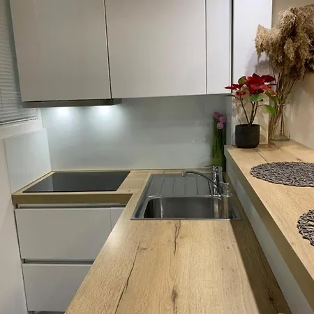Apartment Mm - 5 Min By Car To The & Center - Free Public Parking