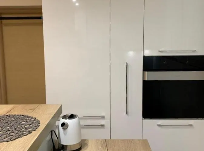 Apartman - 5 Min By Car To The & Center - Free Public Parking Split