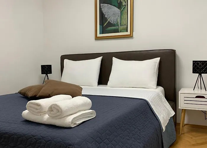 - 5 Min By Car To The & Center - Free Public Parking Apartman Split